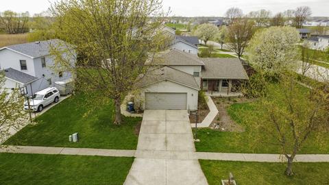 1682 Schubert Dr, Morris, IL 60450 photo 1