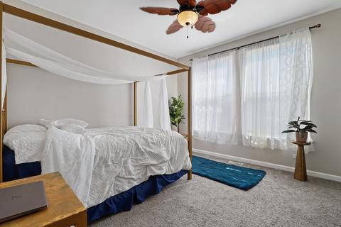 2336 E 71st St #B, Chicago, IL 60649 photo 11