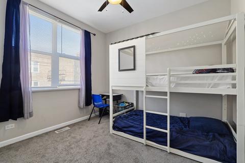 2336 E 71st St #B, Chicago, IL 60649 photo 13