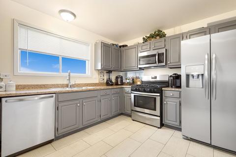 223 Pheasant Rd, Matteson, IL 60443 photo 7