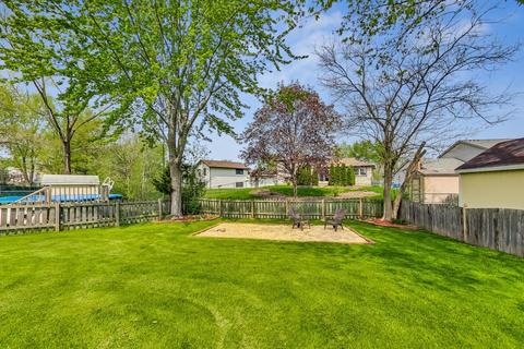 1194 Independence Dr, Bartlett, IL 60103 photo 46