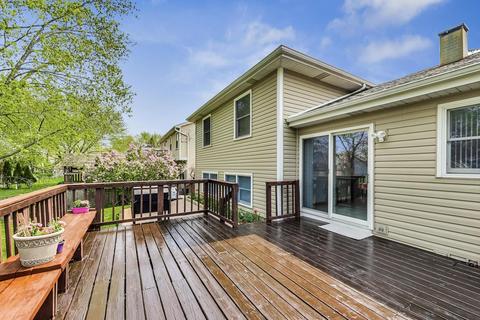 1194 Independence Dr, Bartlett, IL 60103 photo 41