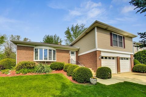 1194 Independence Dr, Bartlett, IL 60103 photo 1