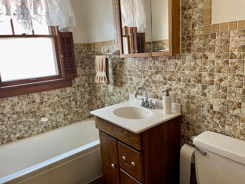 2110 10th St, Peru, IL 61354 photo 21