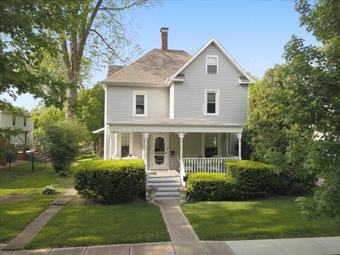 720 E Center St, Le Roy, IL 61752 photo 1