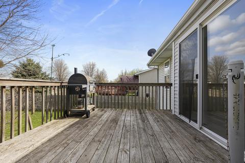 125 Shadowbrook Dr, Capron, IL 61012 photo 14