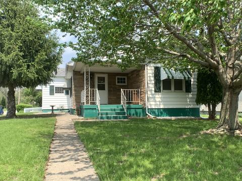 33 11th St, Peru, IL 61354 photo 5
