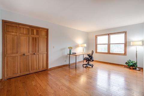 1824 Kelley Dr, Hoffman Estates, IL 60192 photo 19