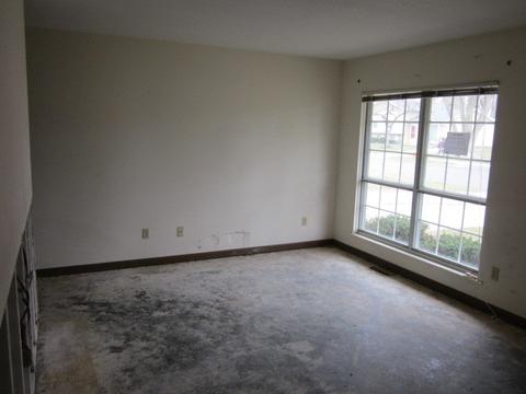511 Devonshire St, Dixon, IL 61021 photo 2