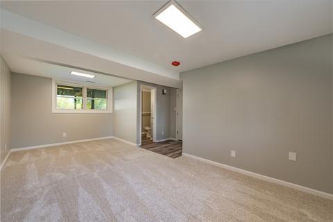 324 E Reader St, Elburn, IL 60119 photo 18