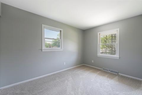 324 E Reader St, Elburn, IL 60119 photo 13