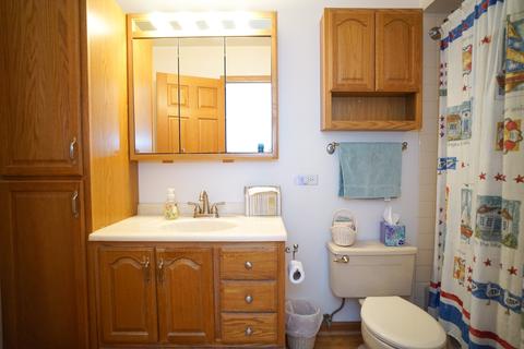 9 S420 Allison Ct, Willowbrook, IL 60527 photo 23