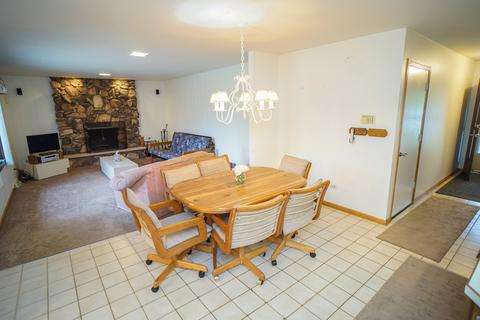9 S420 Allison Ct, Willowbrook, IL 60527 photo 8