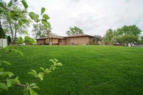 9 S420 Allison Ct, Willowbrook, IL 60527 photo 4