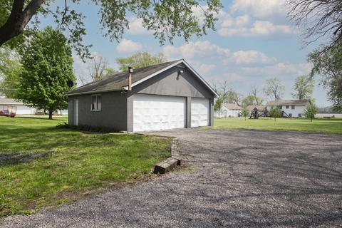 768 W Clinton St, Kankakee, IL 60901 photo 21