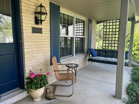 26 W324 Tomahawk Dr, Wheaton, IL 60189 photo 5