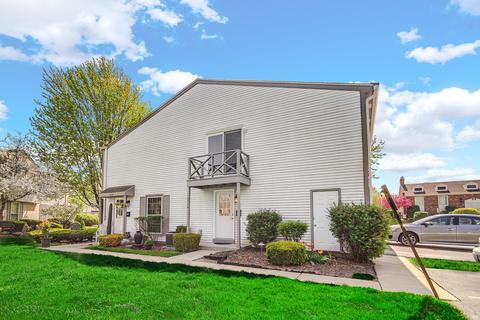 1677 Trowbridge Ct #A, Wheaton, IL 60189 photo 21