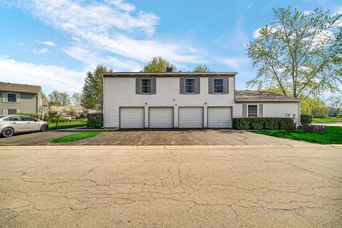 1677 Trowbridge Ct #A, Wheaton, IL 60189 photo 2