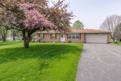 46 E Highland Dr, Bristol, IL 60512 photo 1
