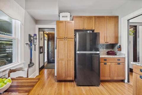 402 Evergreen St, Wheaton, IL 60187 photo 11
