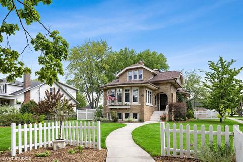 402 Evergreen St, Wheaton, IL 60187 photo 2