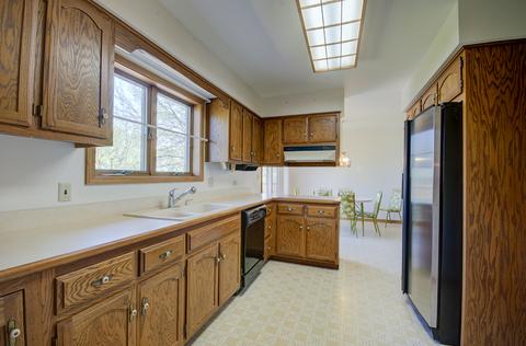106 Eldorado Ct, Minooka, IL 60447 photo 8