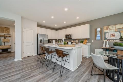 1315 Draper Rd, Mchenry, IL 60050 photo 5