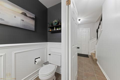 1710 Tanglewood Dr, Algonquin, IL 60102 photo 9