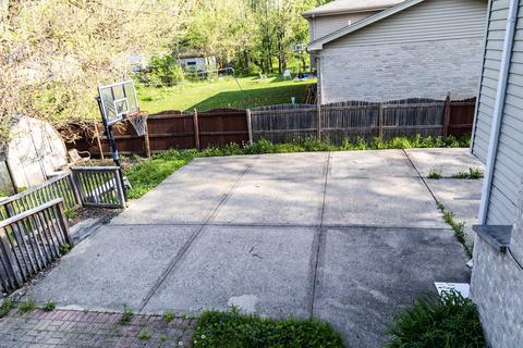 16052 Sawyer Ave, Markham, IL 60428 photo 17