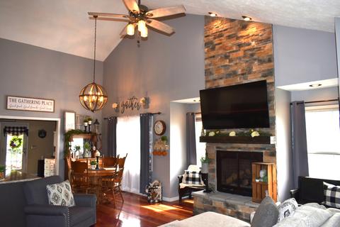 222 Martin St, Normal, IL 61761 photo 4