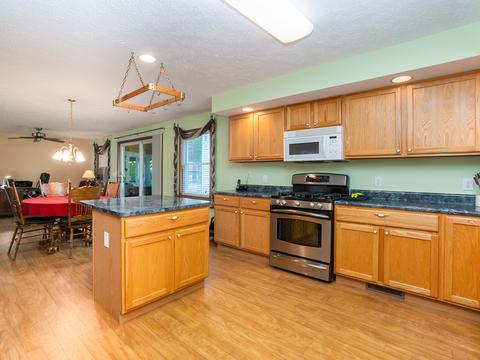 385 E Southmor Rd, Morris, IL 60450 photo 7