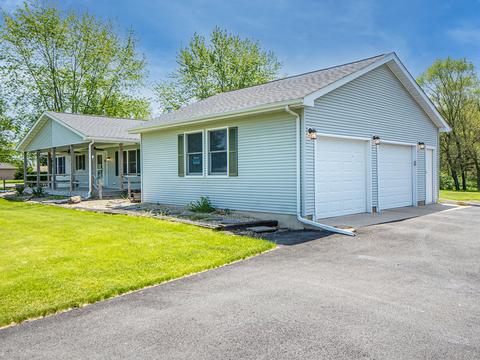 385 E Southmor Rd, Morris, IL 60450 photo 3