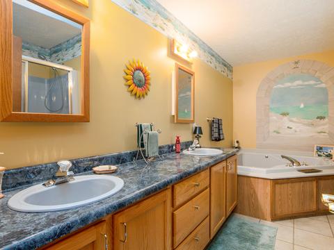 385 E Southmor Rd, Morris, IL 60450 photo 13