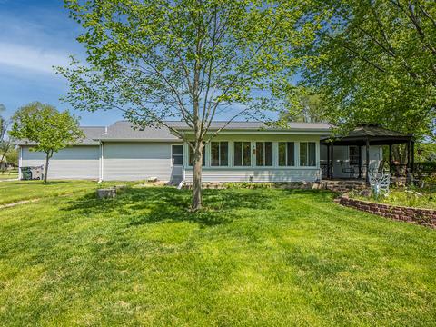 385 E Southmor Rd, Morris, IL 60450 photo 22