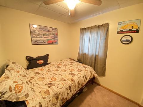 2503 S Scheid Ln, Mchenry, IL 60051 photo 12
