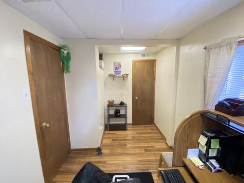 2503 S Scheid Ln, Mchenry, IL 60051 photo 5