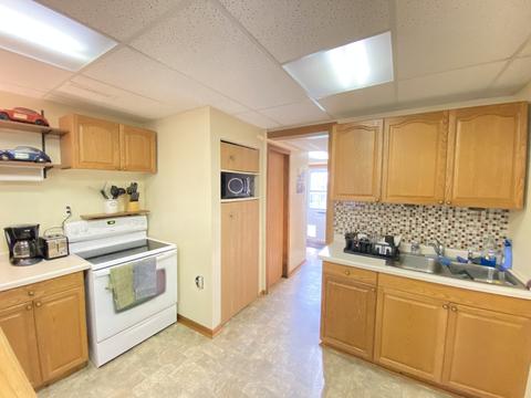 2503 S Scheid Ln, Mchenry, IL 60051 photo 10