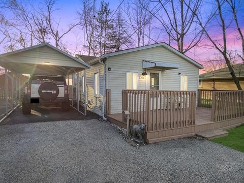 2503 S Scheid Ln, Mchenry, IL 60051 photo 1