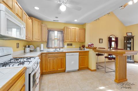 3012 Emily Ln, Mchenry, IL 60051 photo 10
