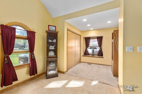 3012 Emily Ln, Mchenry, IL 60051 photo 9