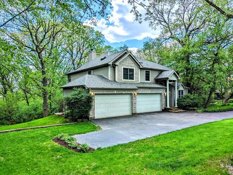 39 W579 Lori Ln, Elgin, IL 60124 photo 2