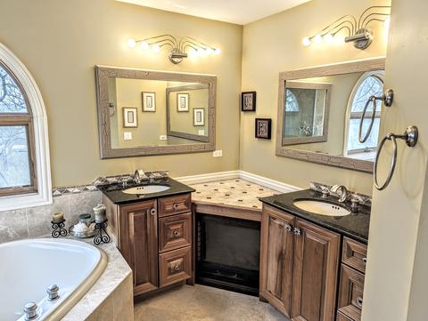 39 W579 Lori Ln, Elgin, IL 60124 photo 42