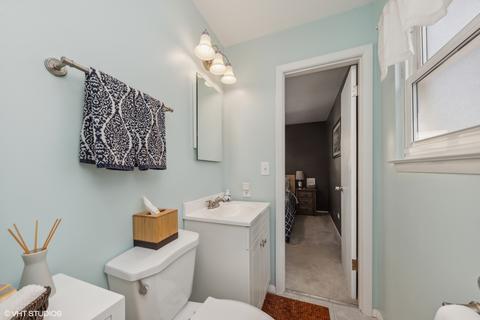 1012 Kenilworth Dr, Wheeling, IL 60090 photo 14