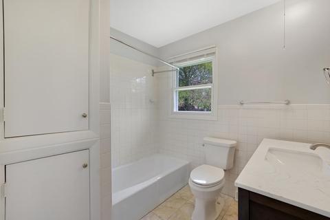 2214 Brookshire Dr E, Champaign, IL 61821 photo 17