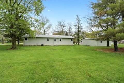 201 W Fillmore St, Philo, IL 61864 photo 2