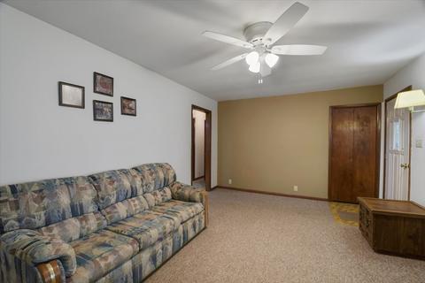 201 W Fillmore St, Philo, IL 61864 photo 4