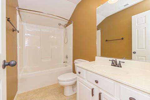 1102 Pine Meadows Ct, Normal, IL 61761 photo 32