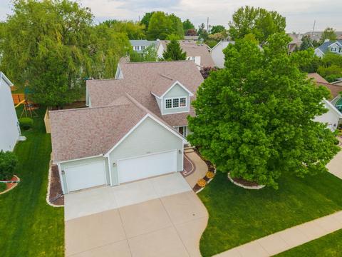 1102 Pine Meadows Ct, Normal, IL 61761 photo 2