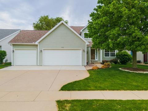 1102 Pine Meadows Ct, Normal, IL 61761 photo 1