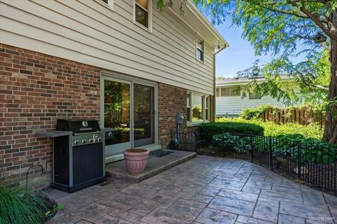 1512 Gamon Rd, Wheaton, IL 60189 photo 47